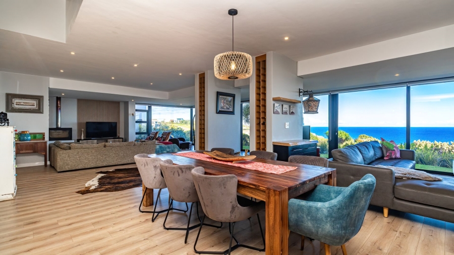 4 Bedroom Property for Sale in Oubaai Western Cape